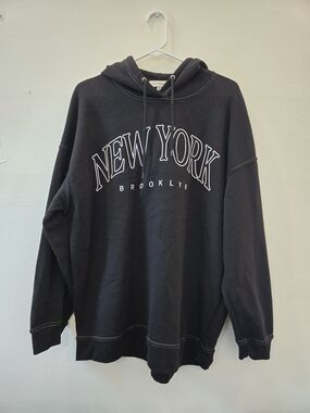"New York Brooklyn" Pullover Hoodie